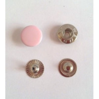 Кнопка с пластиковой шляпкой в Новосибирске